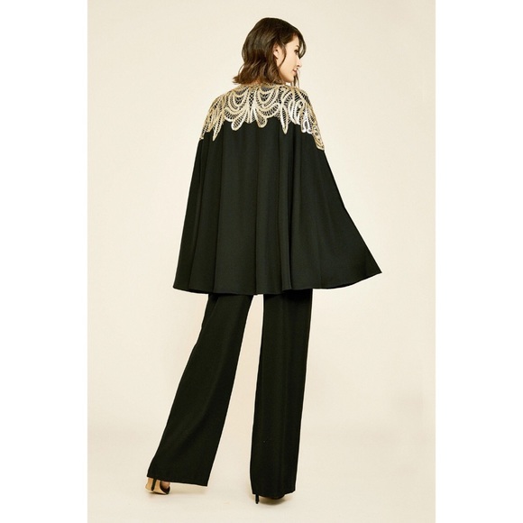 Tadashi Shoji Cato Sequin Crepe Cape - Picture 4 of 7